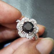 Gambar Cincin Permata Hitam